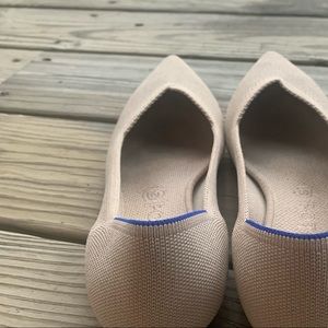 Authentic Rothy’s The Point in Ecru WORN TWICE